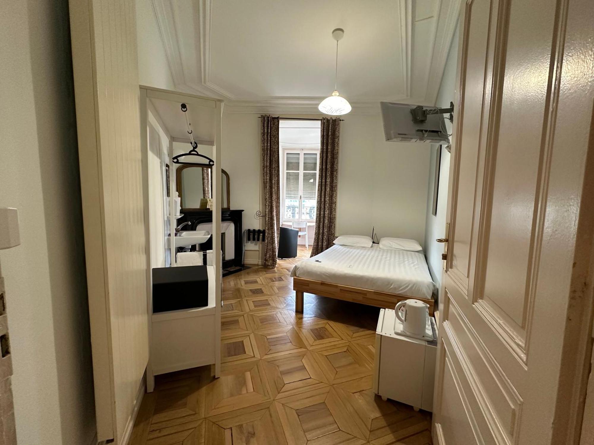 Des Tourelles 2* Geneva